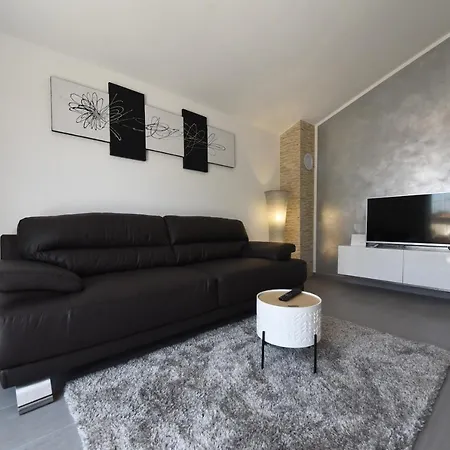 Niko Appartement *