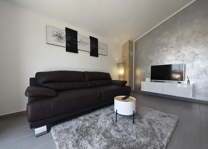 Niko Apartmán *