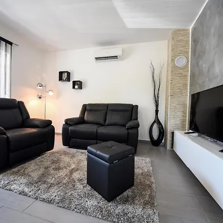 Niko * Zaton (Zadar)