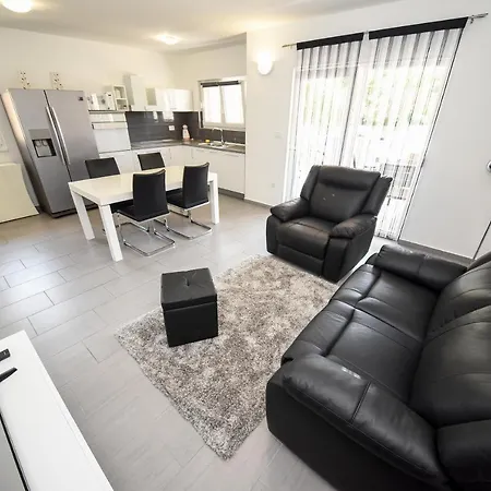 Apartment Niko