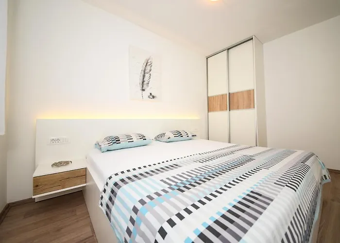 Niko Apartment